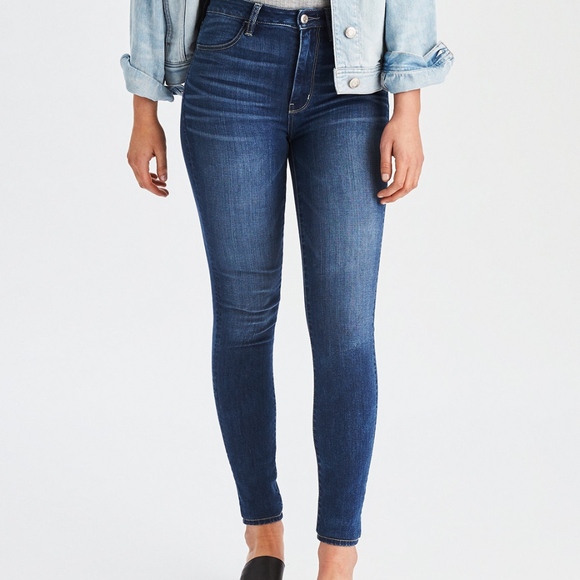 American Eagle Outfitters Denim - American Eagle Super High-Waisted Jegging Size 2